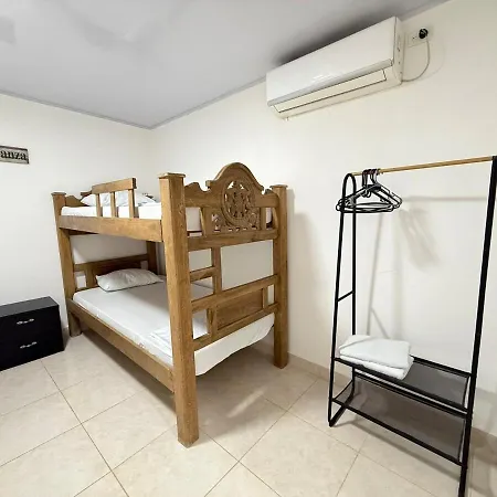 Cerca Del Centro, Practico, Precio Justo, Trabajo O Turismo Cartagena